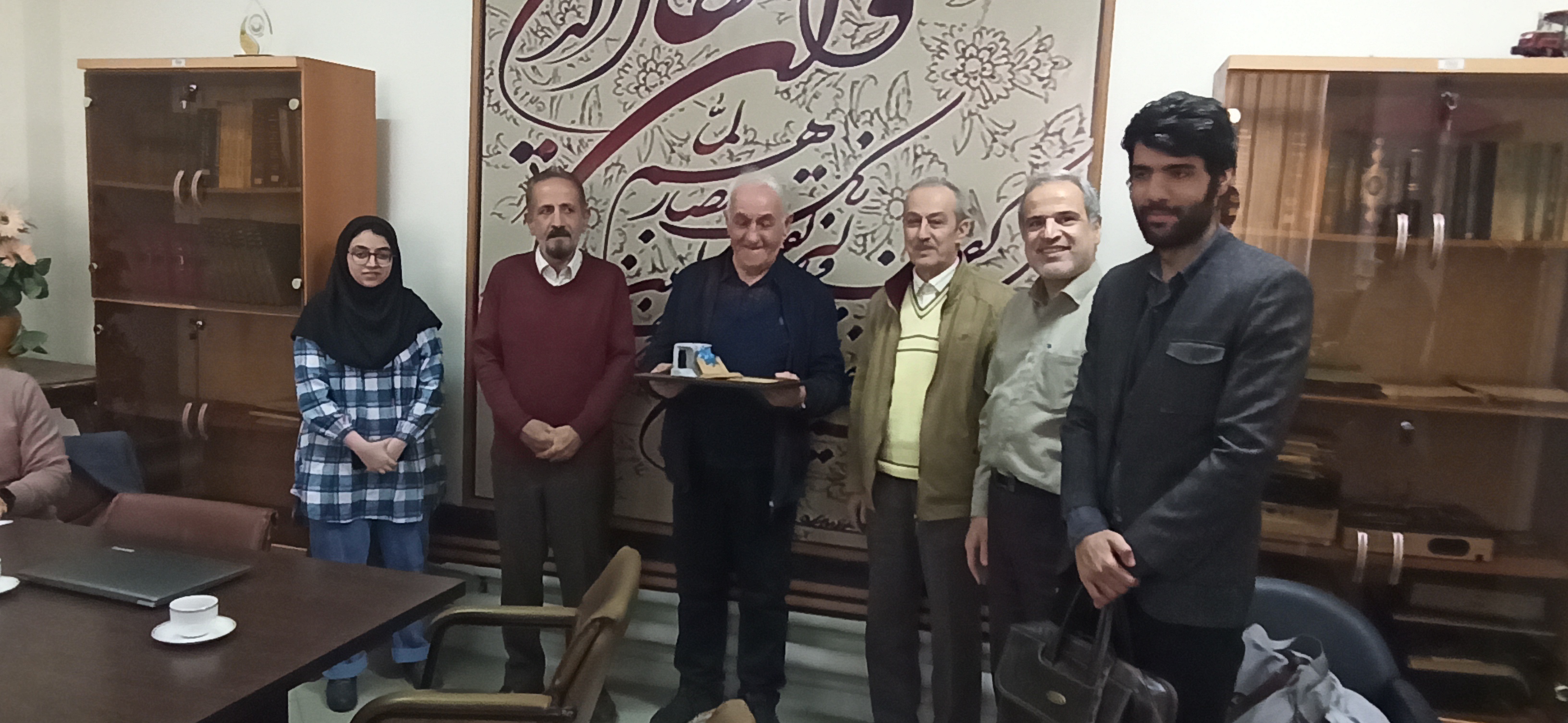 تقدیر انجمن از مهندس بخشی (صنعت گر نمونه و سازنده برتر ماشین های صنایع غذایی کشور )